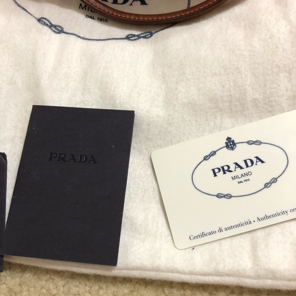 PRADA: Teasuto Shopping Tote in Hot Pink - Picture 3 of 8